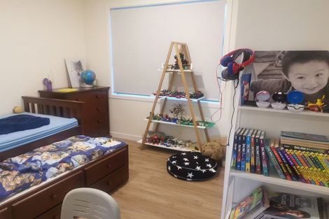 Photo of property in 9 Tikati Rise, Long Bay, Auckland, 0630