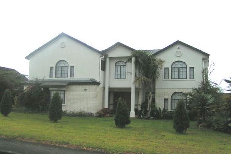 Photo of property in 1 Wilmington Place, Forrest Hill, Auckland, 0620