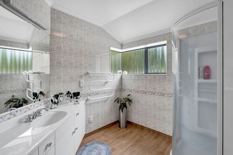 Photo of property in 65 Rata Street, Inglewood, 4330