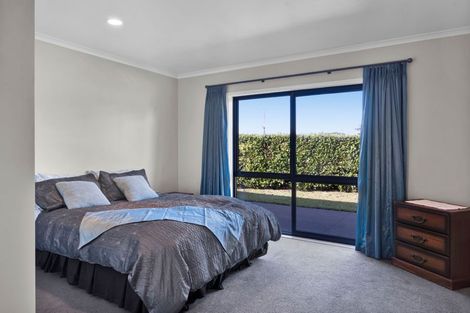 Photo of property in 270 Smart Road, Hillsborough, New Plymouth, 4372