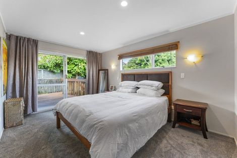 Photo of property in 9 Waihora Street, Taupo, 3330