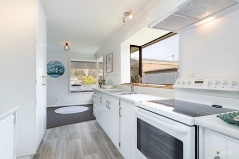 Photo of property in 27f2- Merton Street, Trentham, Upper Hutt, 5018