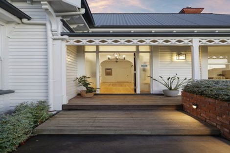 Photo of property in 28 Hawkesbury Avenue, St Albans, Christchurch, 8014