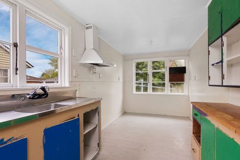 Photo of property in 21 Shirley Road, Mairehau, Christchurch, 8013