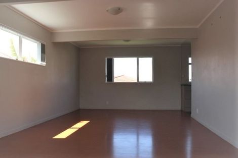 Photo of property in 10 Rewa Street, New Lynn, Auckland, 0600