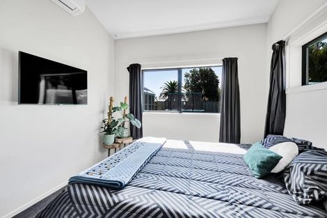 Photo of property in 21 Carthew Street, Okato, 4335