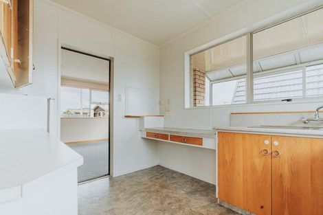 Photo of property in 12 Cowper Street, Milton, 9220
