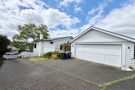Photo of property in 1/16 Corunna Road, Milford, Auckland, 0620