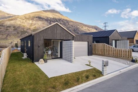 Photo of property in 3 Clover Lane, Lake Hayes, Queenstown, 9304