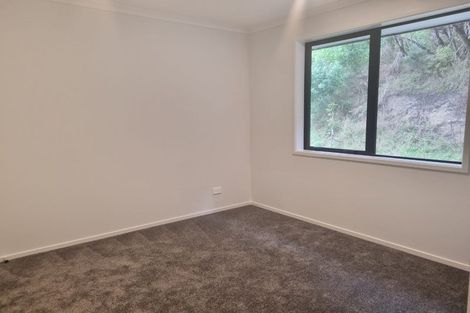 Photo of property in 52 Martingale Drive, Whitby, Porirua, 5024