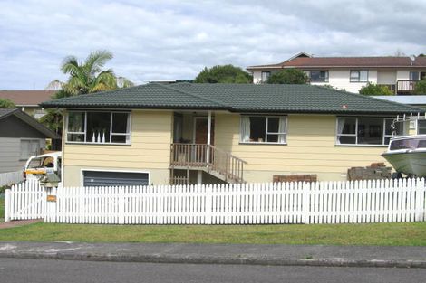 Photo of property in 16 Gerontius Glade, Torbay, Auckland, 0630