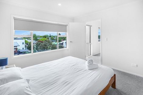Photo of property in 12u1 Scotland Place, Hillcrest, Hamilton, 3216