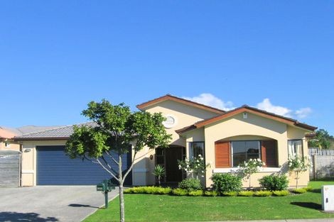 Photo of property in 46 Hillwell Drive, Henderson, Auckland, 0612