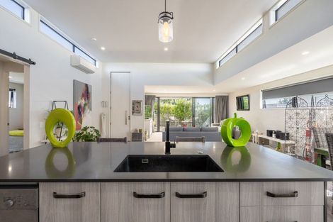 Photo of property in 83 Coast Boulevard, Papamoa Beach, Papamoa, 3118