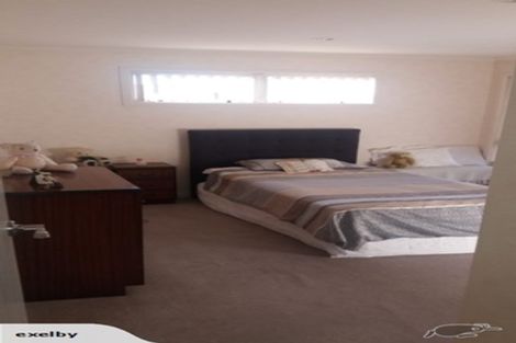 Photo of property in 17 Sovereign Isle Lane, Rototuna, Hamilton, 3210