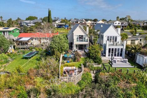 Photo of property in 7a Torkar Road, Clarks Beach, 2122