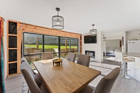 Photo of property in 2 Betty Watt Grove, Riverstone Terraces, Upper Hutt, 5018
