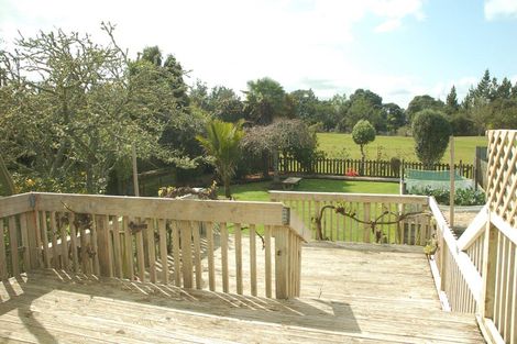 Photo of property in 28 James Mcleod Road, Shelly Beach, Helensville, 0874