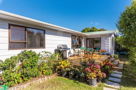 Photo of property in 9b Kanawa Street, Waikanae, 5036