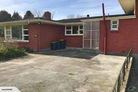 Photo of property in 76 Hawthornden Road, Avonhead, Christchurch, 8042
