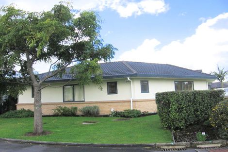 Photo of property in 1 Moy Place, East Tamaki Heights, Auckland, 2016