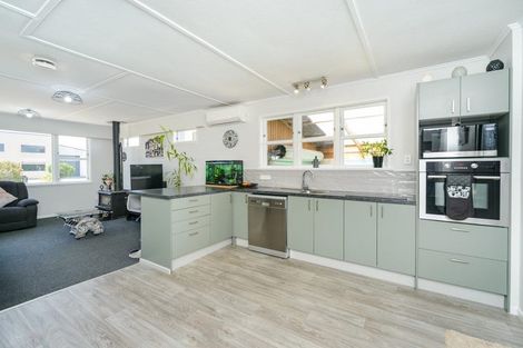 Photo of property in 90 Keith Street, Roslyn, Palmerston North, 4414