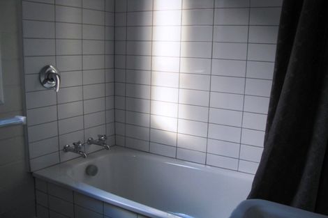 Photo of property in 34 Ripon Street, Lyttelton, 8082