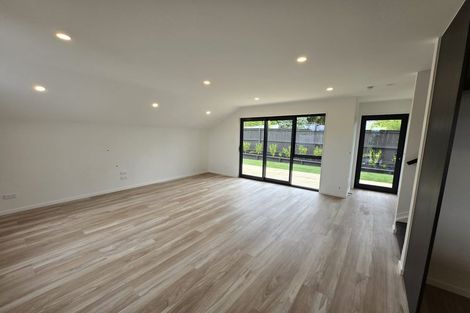 Photo of property in 7/13 Fairdale Place, Birkdale, Auckland, 0626