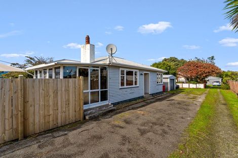 Photo of property in 27 Iti Street, Otaki, 5512