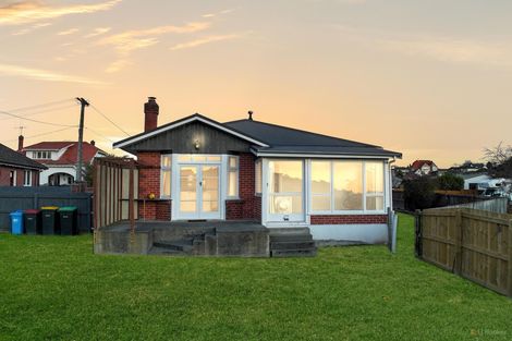 Photo of property in 33 Ashbury Avenue, Waimataitai, Timaru, 7910