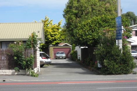 Photo of property in 2/260 Lincoln Road, Addington, Christchurch, 8024