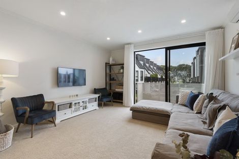 Photo of property in 17 Cutty Sark Road, Hobsonville, Auckland, 0616