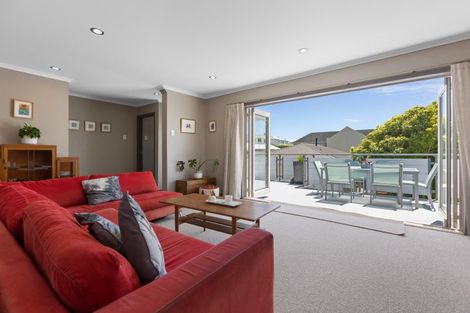 Photo of property in 19a Beach Street, Fitzroy, New Plymouth, 4312