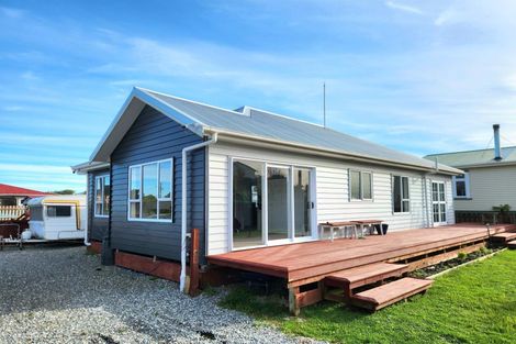 Photo of property in 10 Fox Street, Cobden, Greymouth, 7802