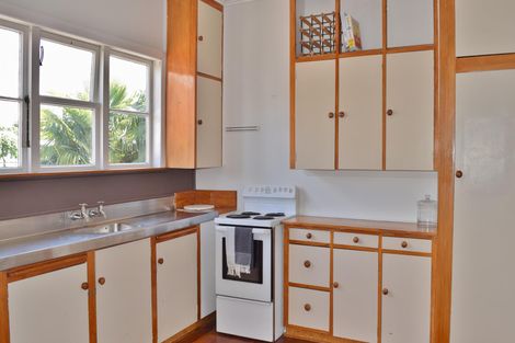 Photo of property in 7b Johnstone Street, Masterton, 5810