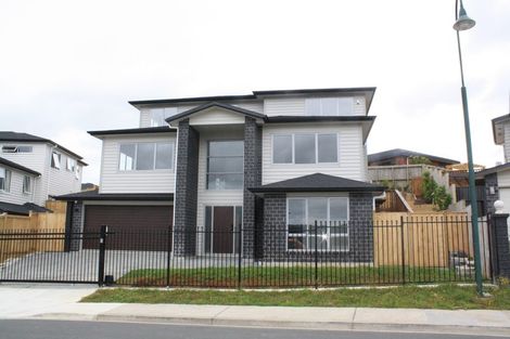 Photo of property in 81 San Valentino Drive, Henderson, Auckland, 0612