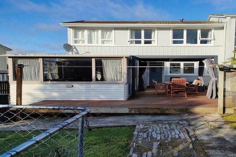 Photo of property in 136a Dimock Street, Titahi Bay, Porirua, 5022