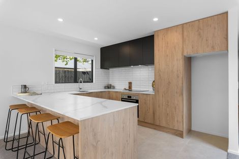 Photo of property in 76b Quinns Road, Shirley, 8013