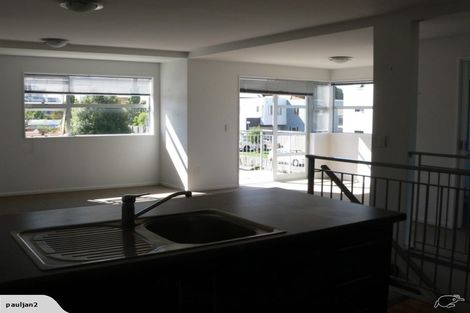 Photo of property in 2/55 Thackeray Place, Waltham, Christchurch, 8023