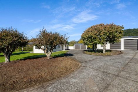 Photo of property in 24 Julian Road, Onemana, Whangamata, 3691