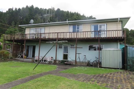 Photo of property in 1101 Queen Street, Thames, 3500