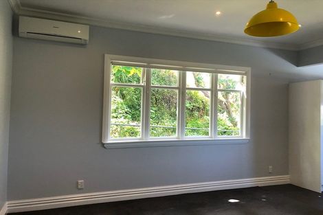 Photo of property in 86 Todman Street, Brooklyn, Wellington, 6021