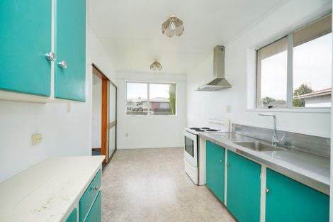 Photo of property in 17 Paisley Street, Kew, Invercargill, 9812