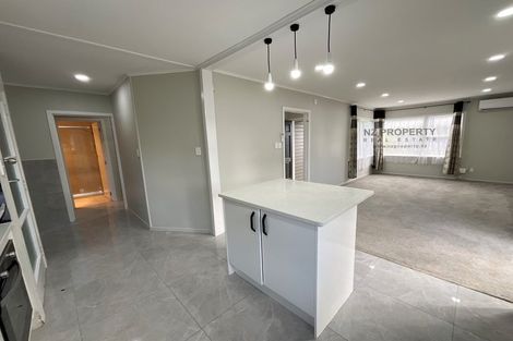 Photo of property in 38 Eddowes Street, Manurewa, Auckland, 2102