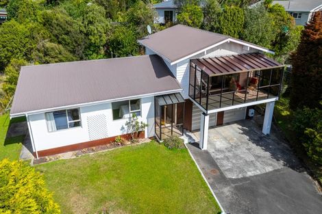 Photo of property in 59 Sunbrae Drive, Silverstream, Upper Hutt, 5019