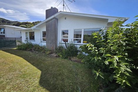 Photo of property in 8 Kaponga Street, Wainuiomata, Lower Hutt, 5014