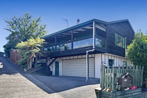 Photo of property in 122 Taupo View Road, Taupo, 3330