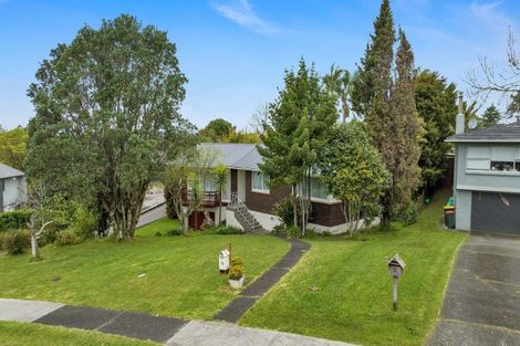 Photo of property in 16 Blue Gum Rise, Sunnyhills, Auckland, 2010
