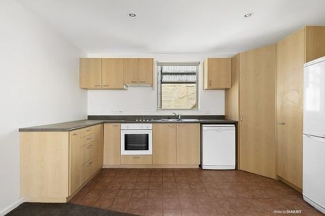 Photo of property in Pirie Street Townhouses, 31/35u Pirie Street, Mount Victoria, Wellington, 6011