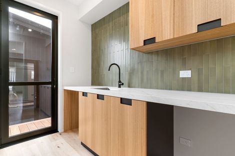 Photo of property in 59 Main Road, Redcliffs, Christchurch, 8081